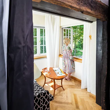 Romantik Hof Zur Linde