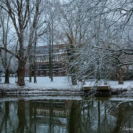 Hotel Romantik Hof Zur Linde 4*