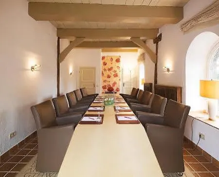 Romantik Hof Zur Linde Hotel