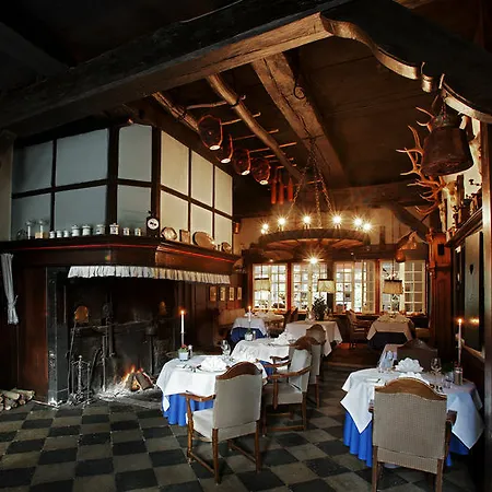 霍夫祖尔林德罗曼蒂克酒店