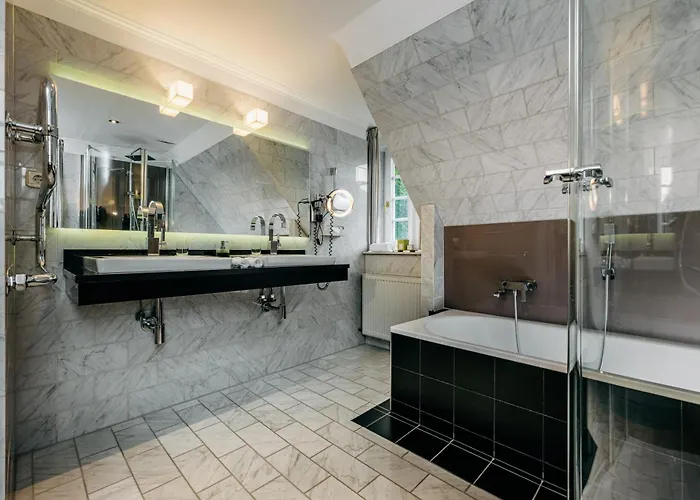 Romantik Hof Zur Linde مونستر