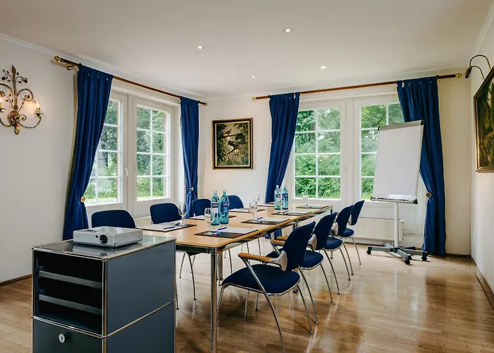 Romantik Hof Zur Linde 호텔 뮌스터