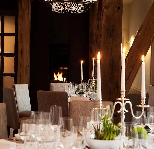 Romantik Hof Zur Linde Szálloda 4*