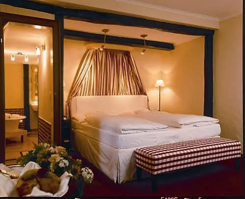 Romantik Hof Zur Linde 4* Münster